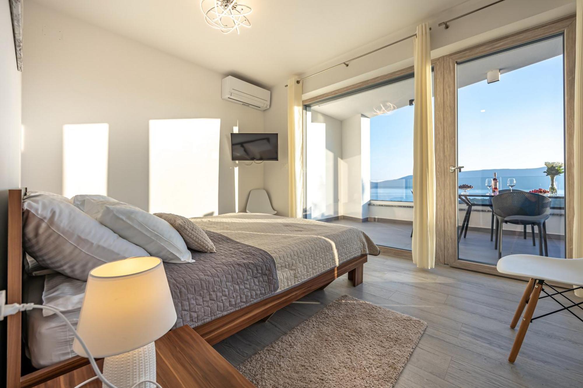Luxury Villas White Sails Pinezići Eksteriør billede