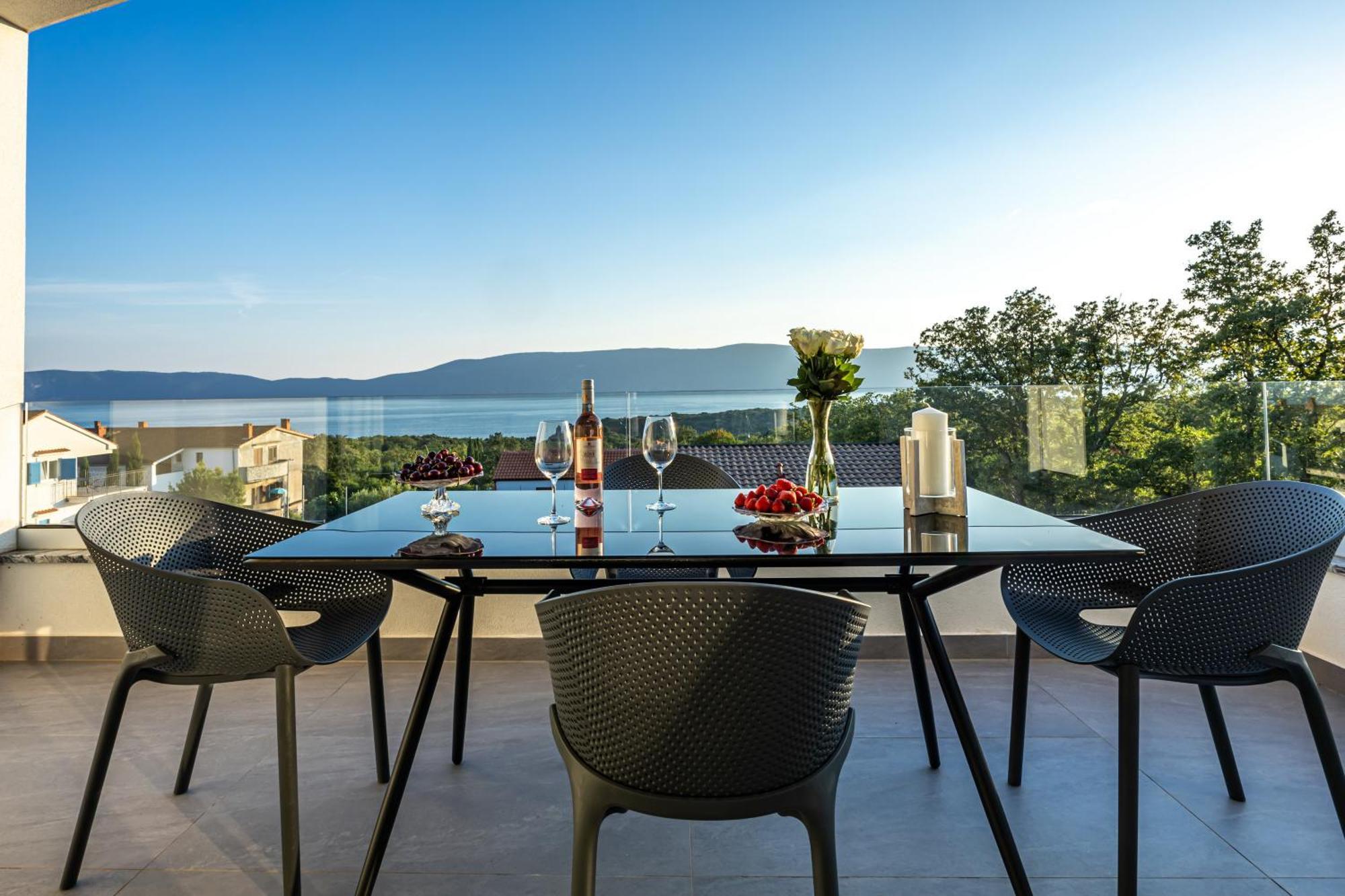 Luxury Villas White Sails Pinezići Eksteriør billede