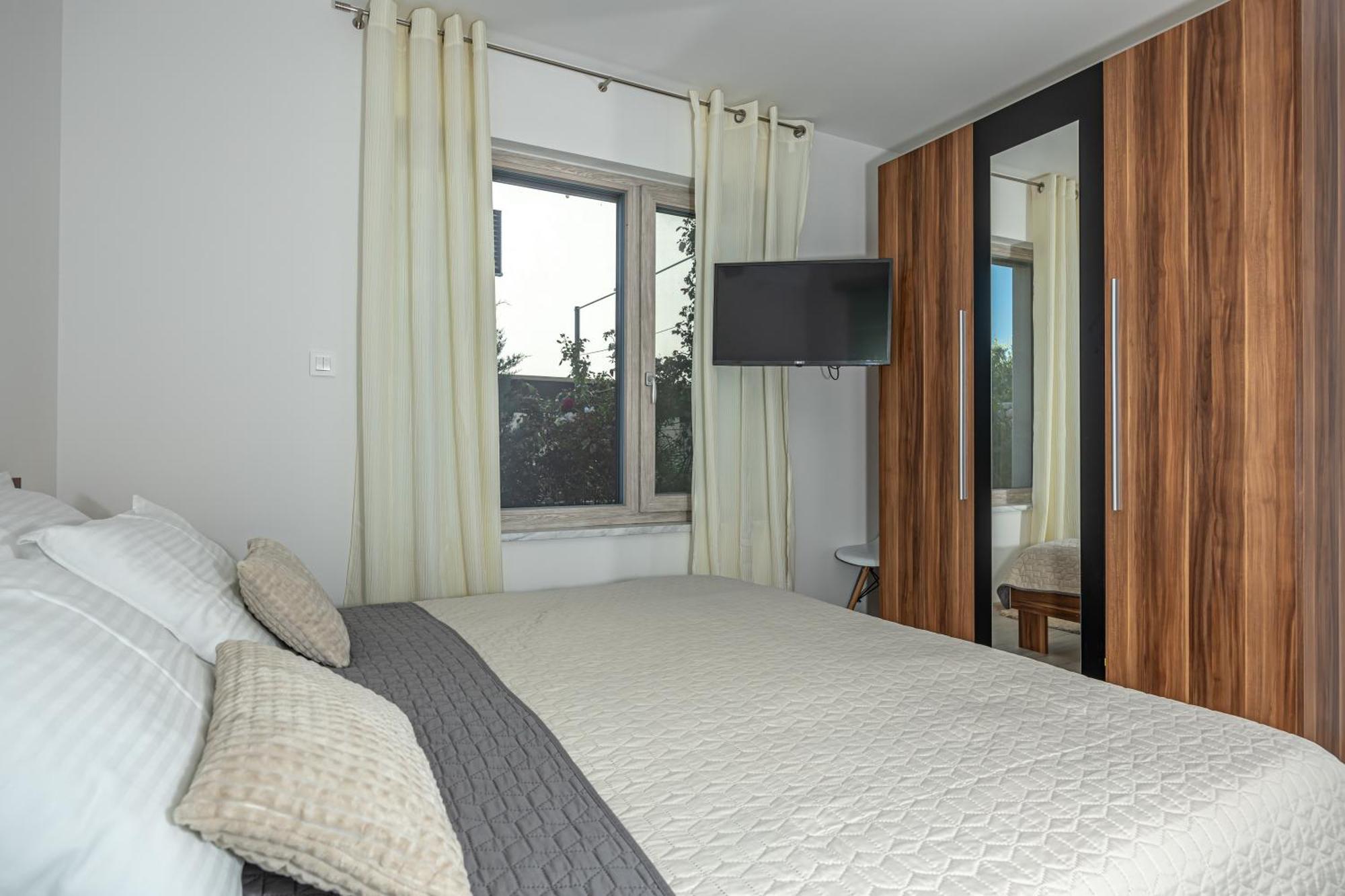 Luxury Villas White Sails Pinezići Eksteriør billede